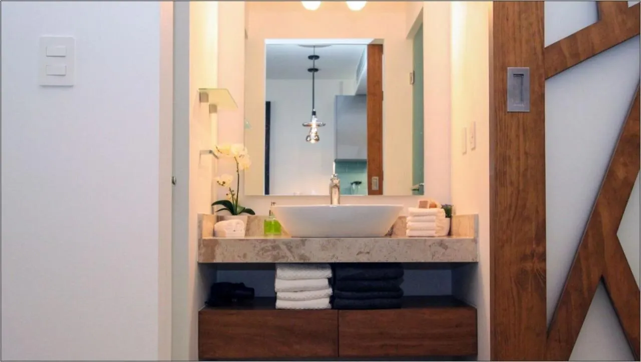 Charming Studio Right On 5Th Avenue - Ideal For Couples Playa del Carmen Lodge